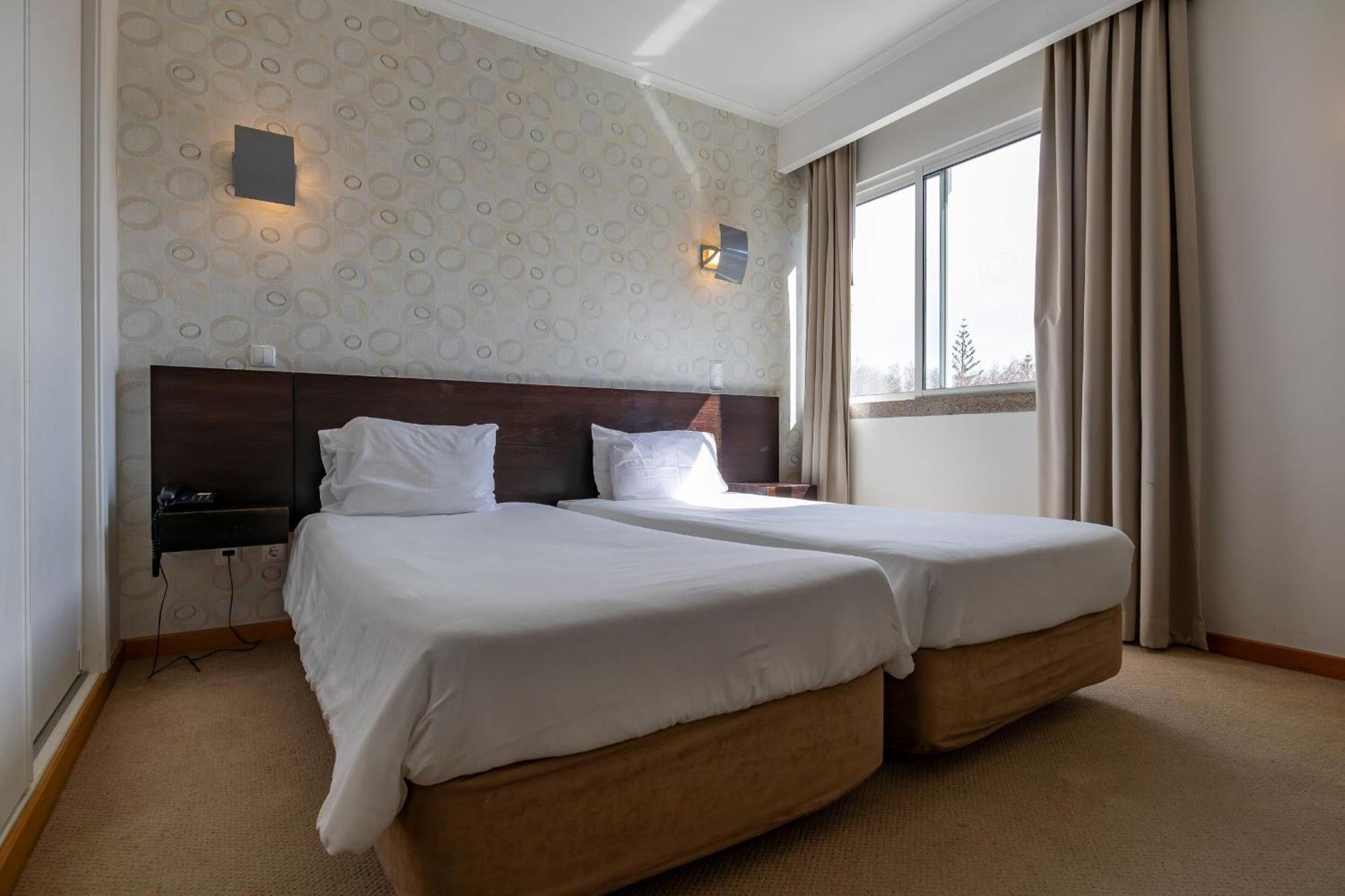 White Waters Hotel Машику Екстериор снимка
