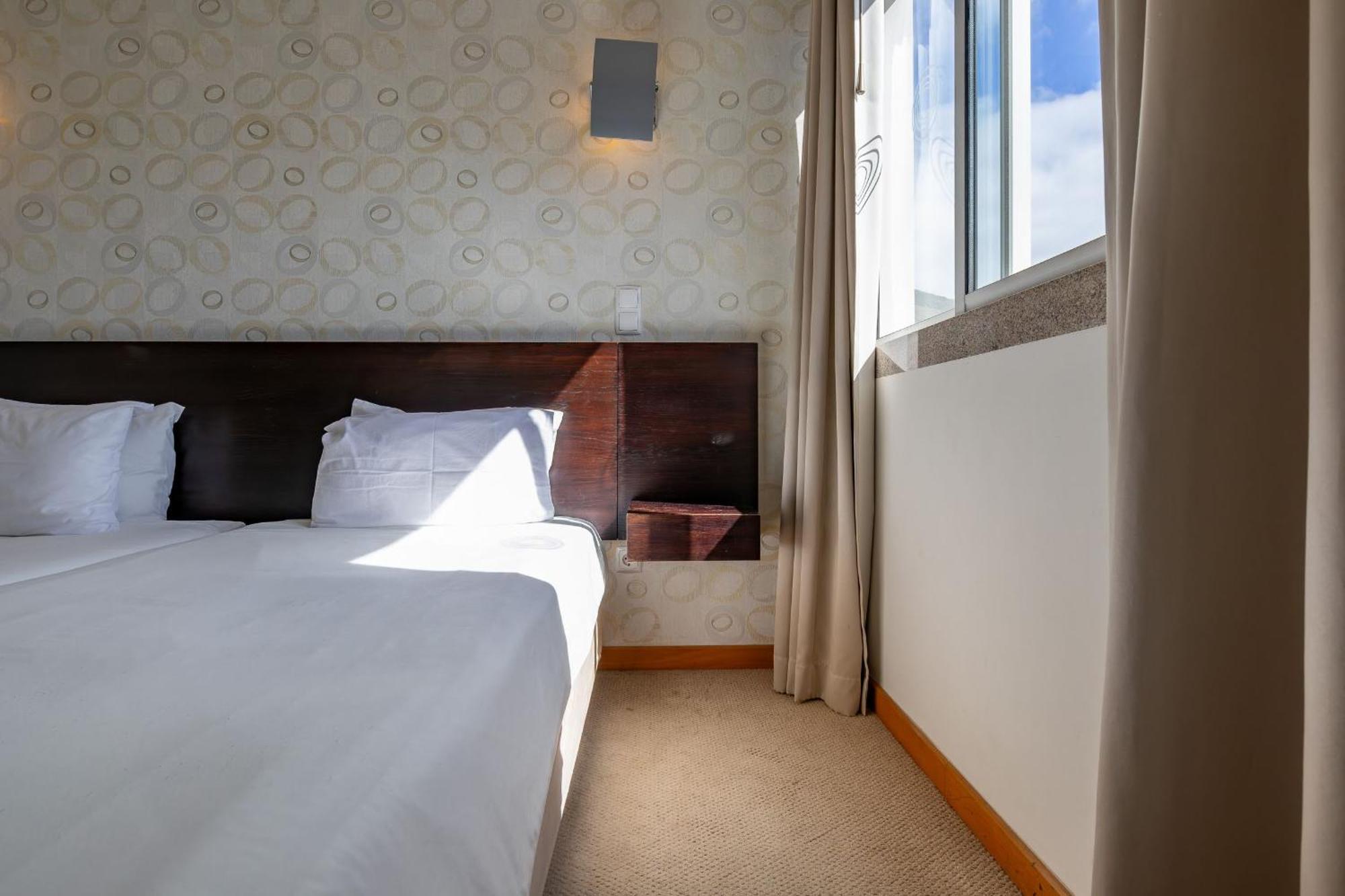 White Waters Hotel Машику Екстериор снимка