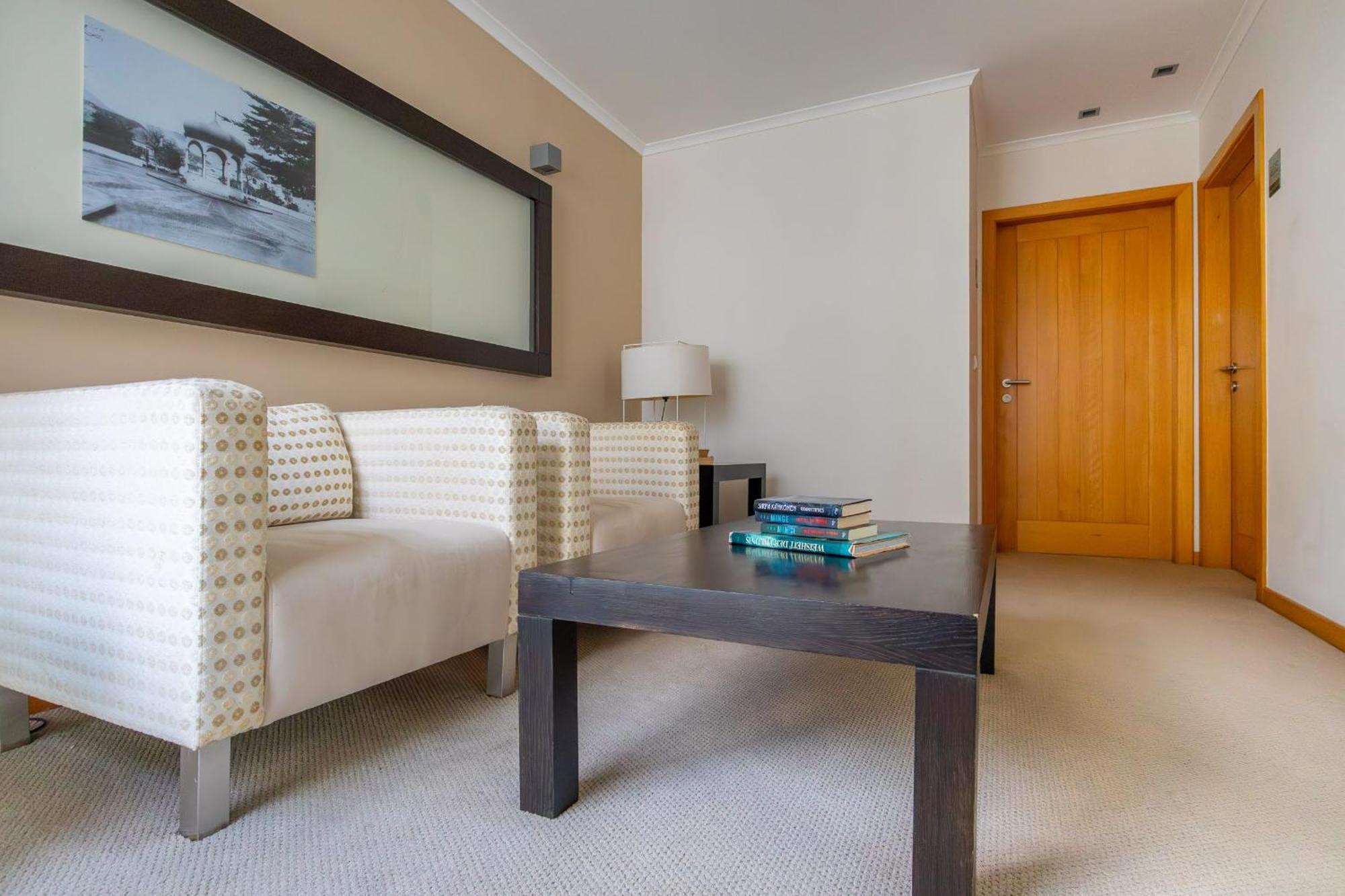 White Waters Hotel Машику Екстериор снимка